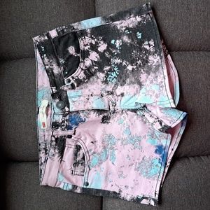 ⭐️2/$20 NWOT. Levi's Black/Teal/Pink/Blue Jean Shorts.